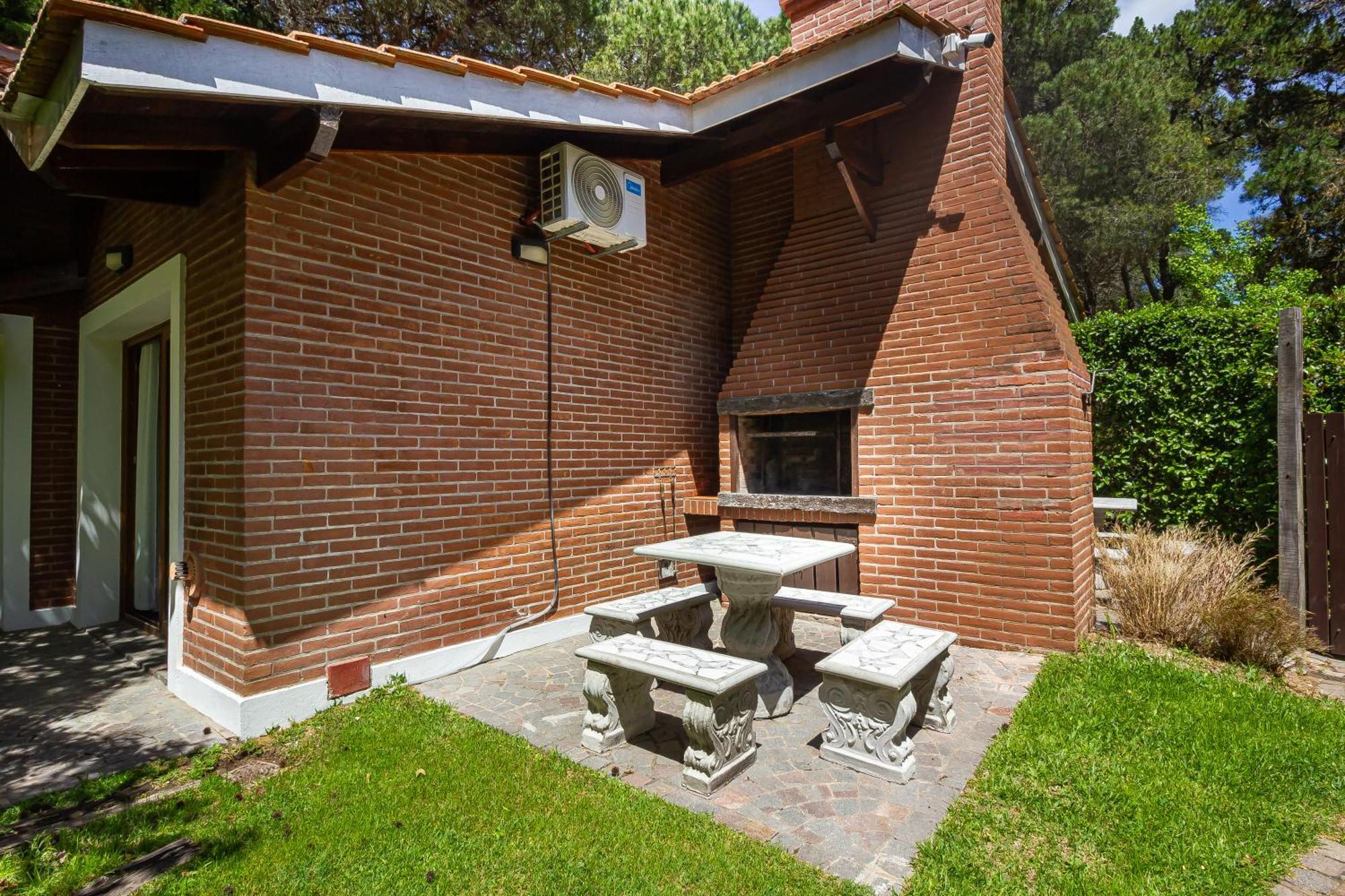 Punta Cerezo Apart Карило Екстериор снимка