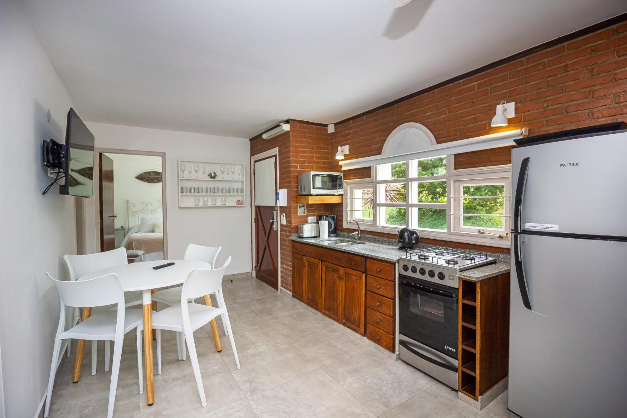 Punta Cerezo Apart Карило Екстериор снимка