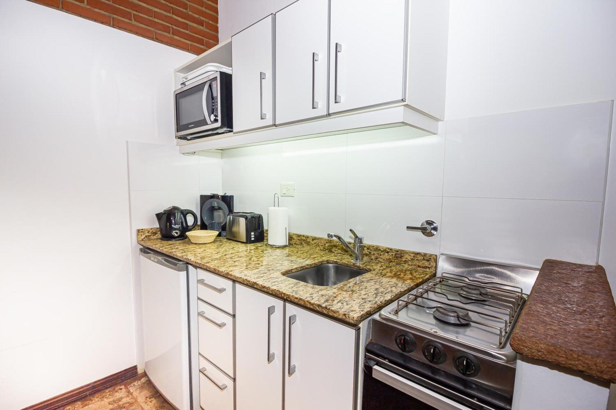 Punta Cerezo Apart Карило Екстериор снимка