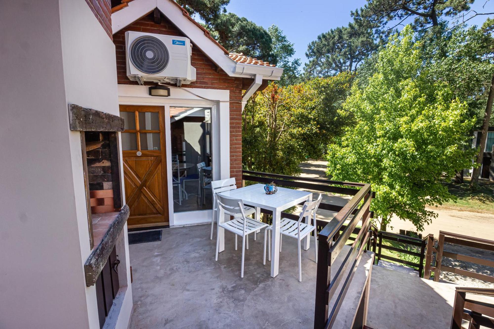 Punta Cerezo Apart Карило Екстериор снимка