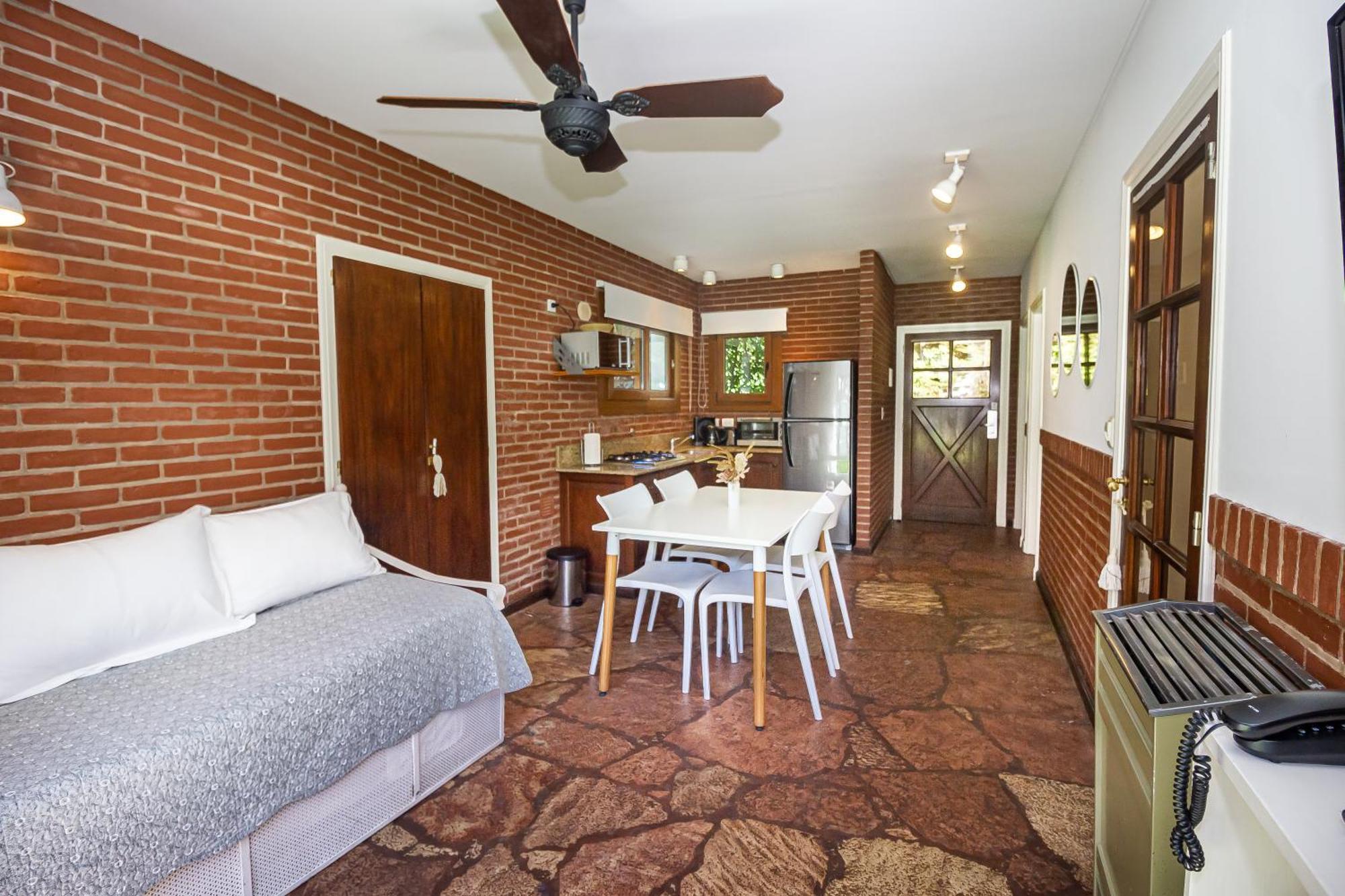 Punta Cerezo Apart Карило Екстериор снимка