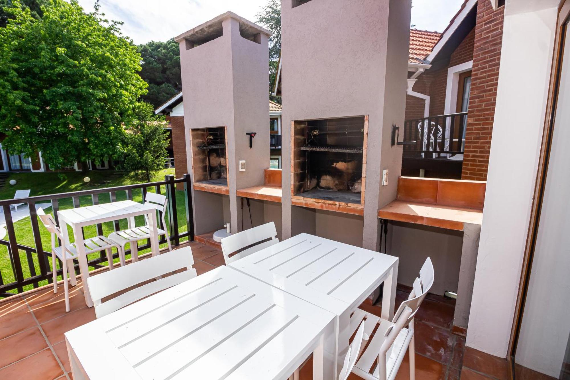Punta Cerezo Apart Карило Екстериор снимка