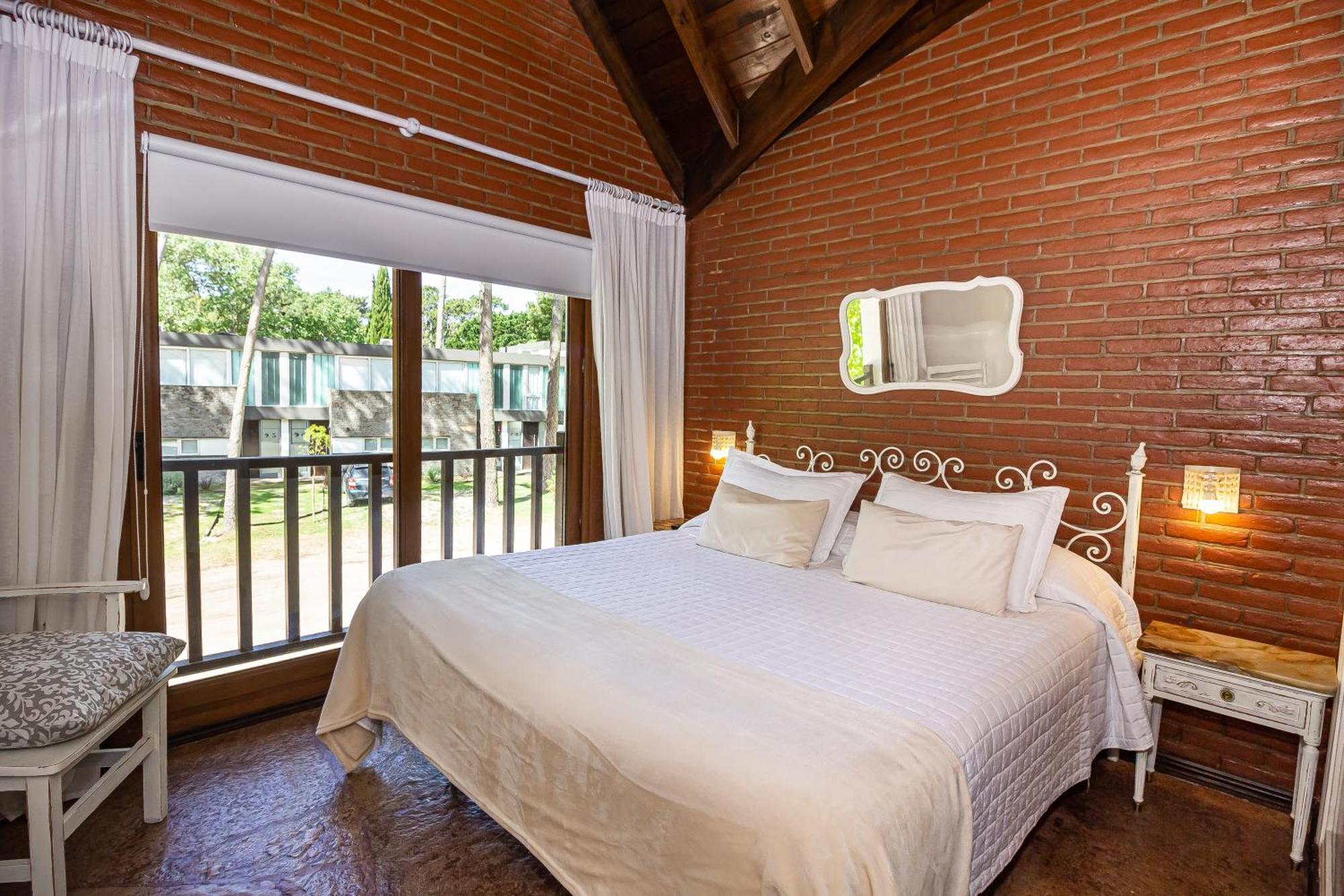 Punta Cerezo Apart Карило Екстериор снимка