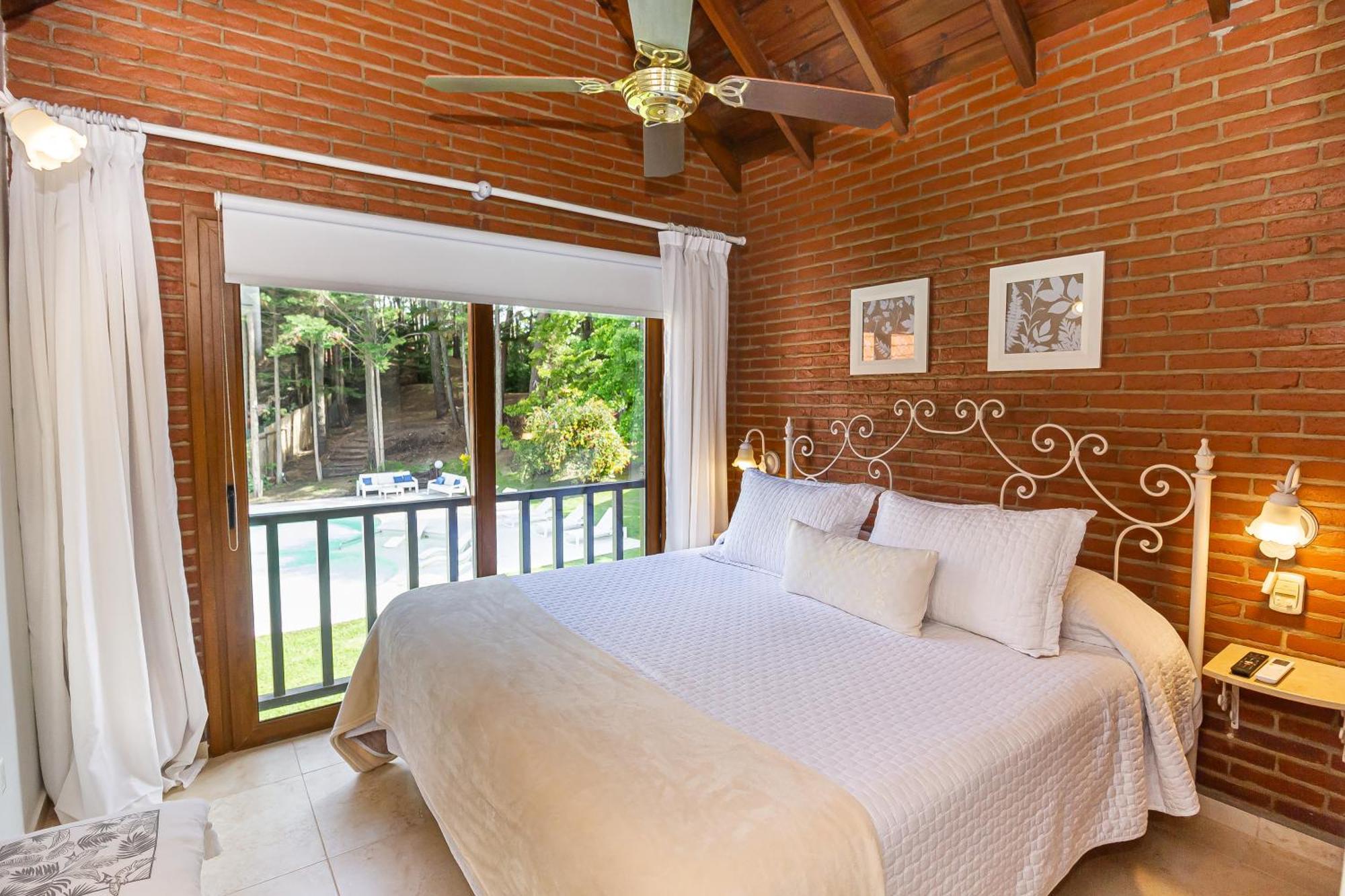 Punta Cerezo Apart Карило Екстериор снимка