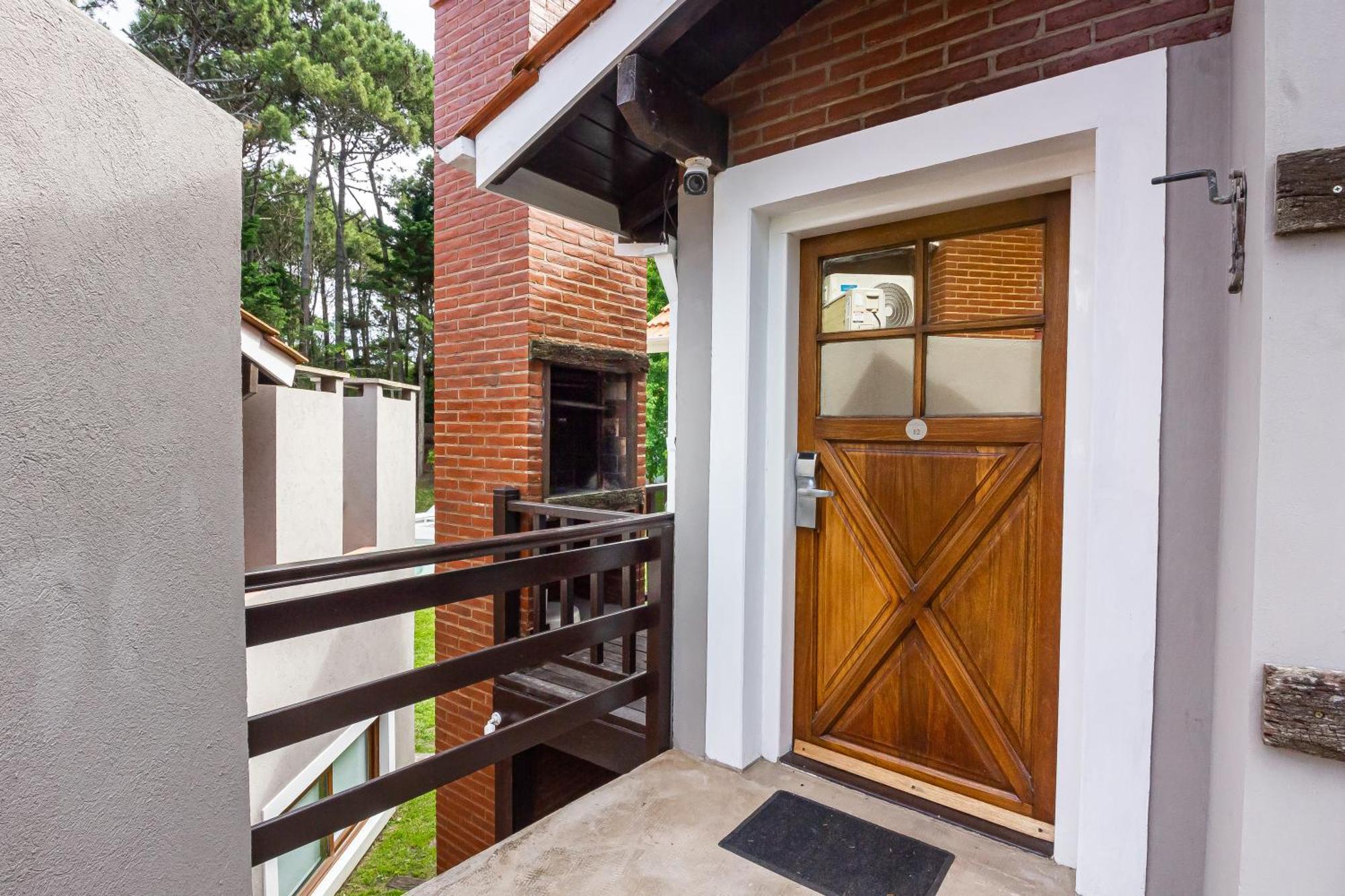 Punta Cerezo Apart Карило Екстериор снимка