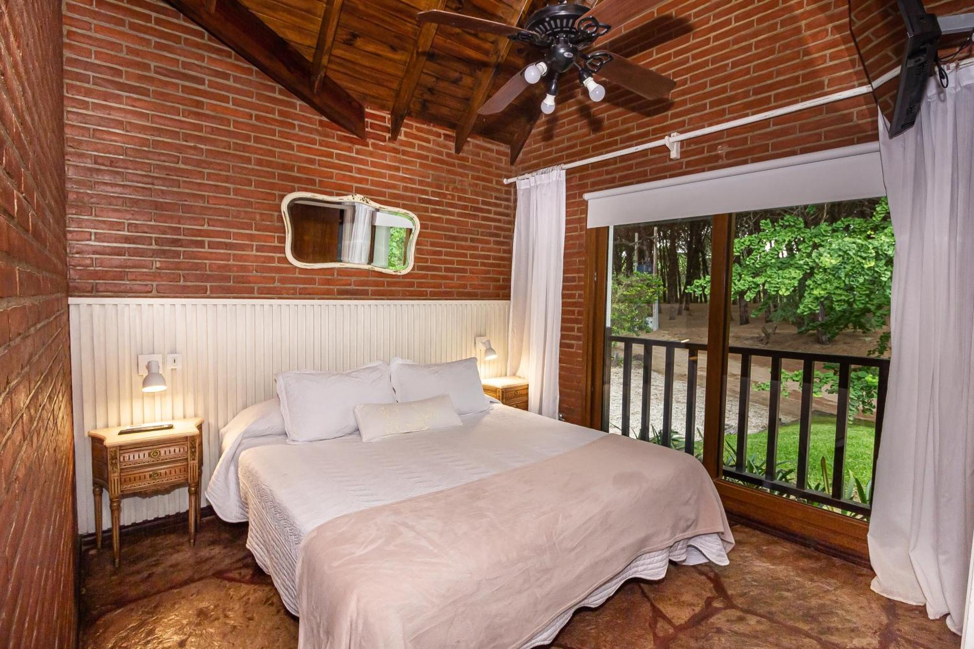 Punta Cerezo Apart Карило Екстериор снимка